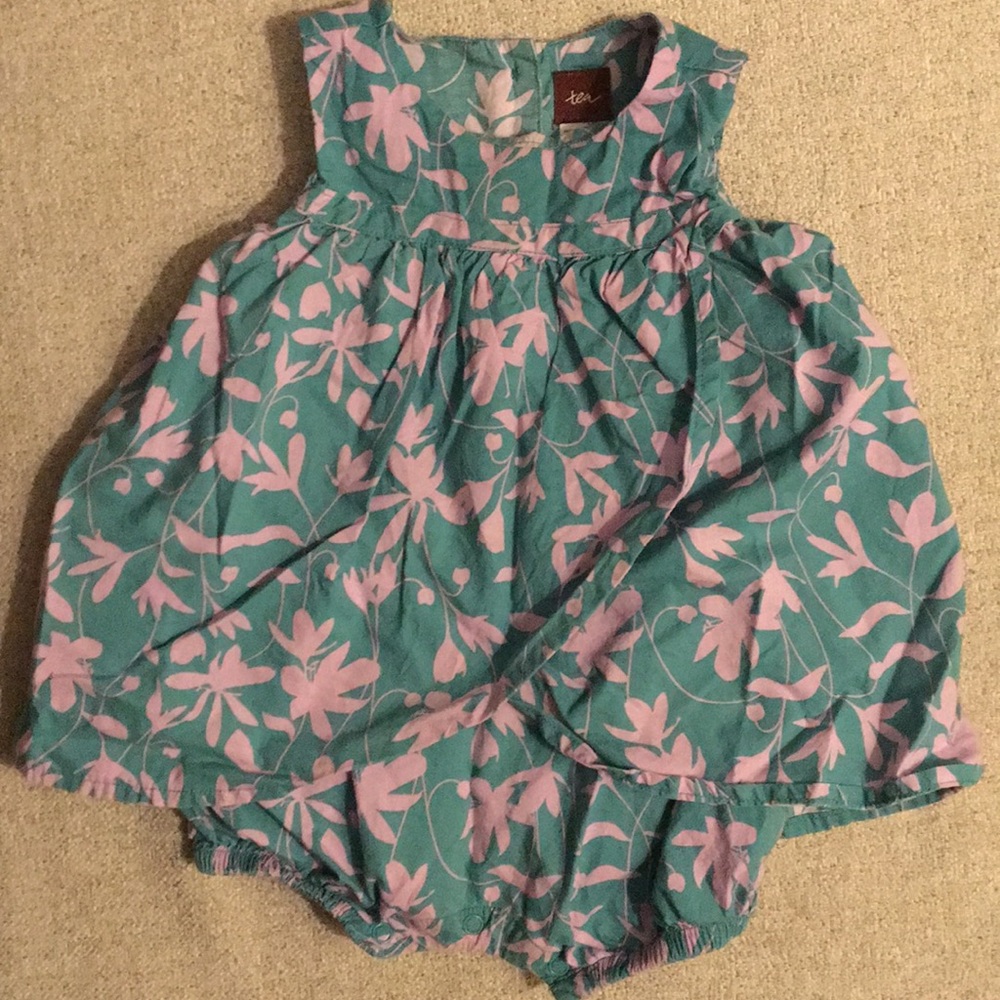 Tea Collection bubble romper 6-12 months EUC